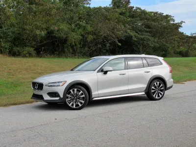 V60 Cross Country